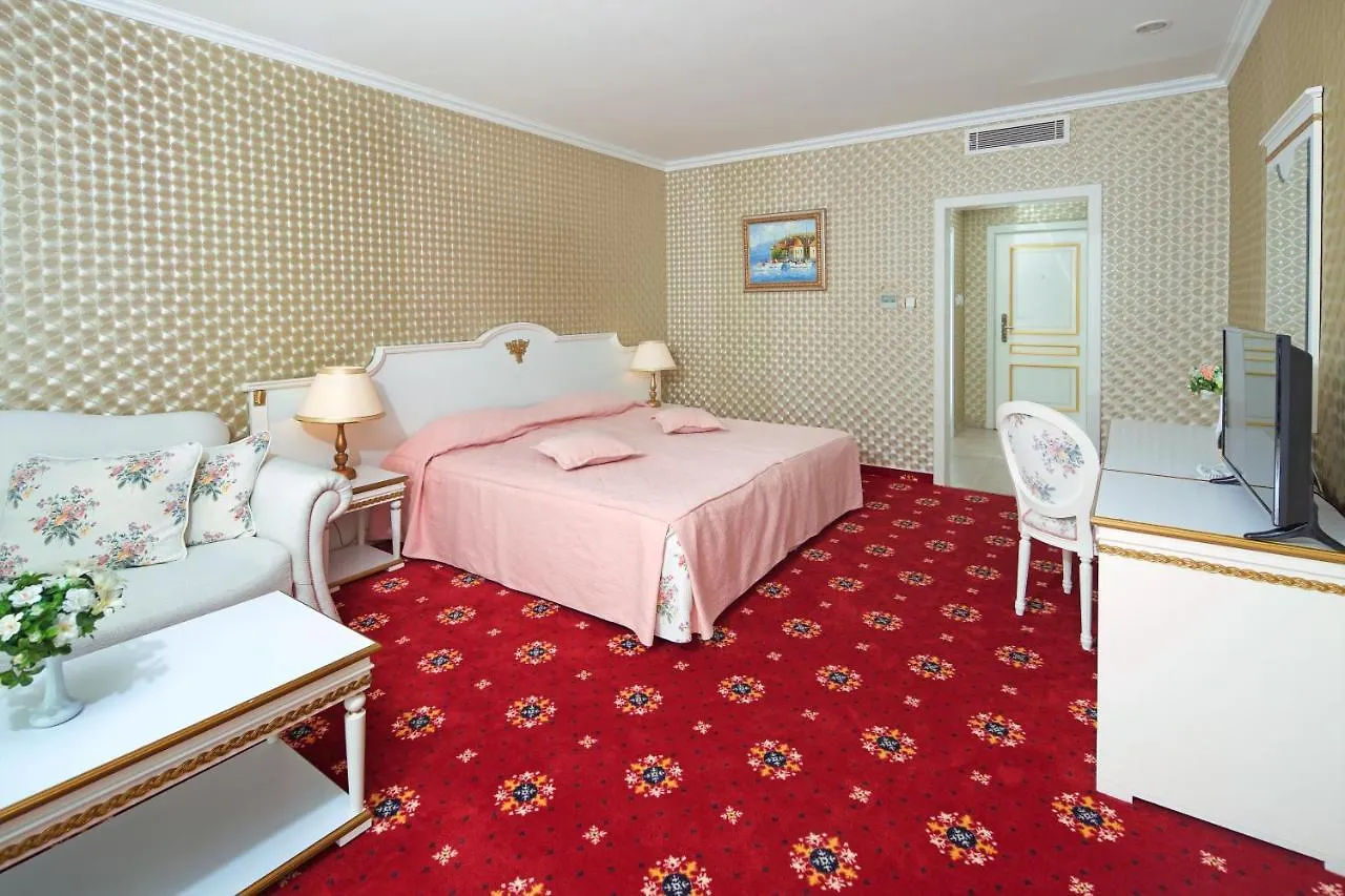 Planeta Hotel & Aquapark Free Beach Access Sunny Beach