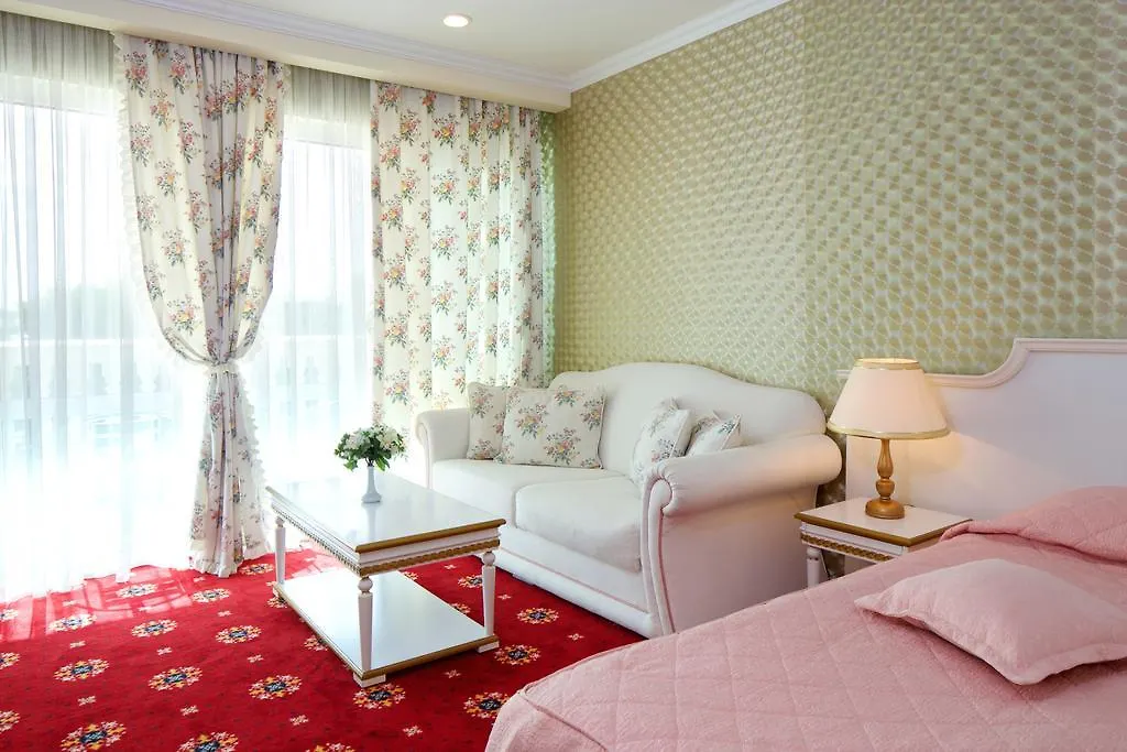 Planeta Hotel & Aquapark Free Beach Access Sunny Beach 5*,