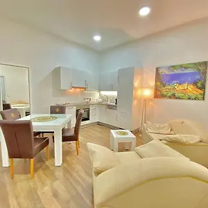 https://steiner-residences.vienna-besthotels.com